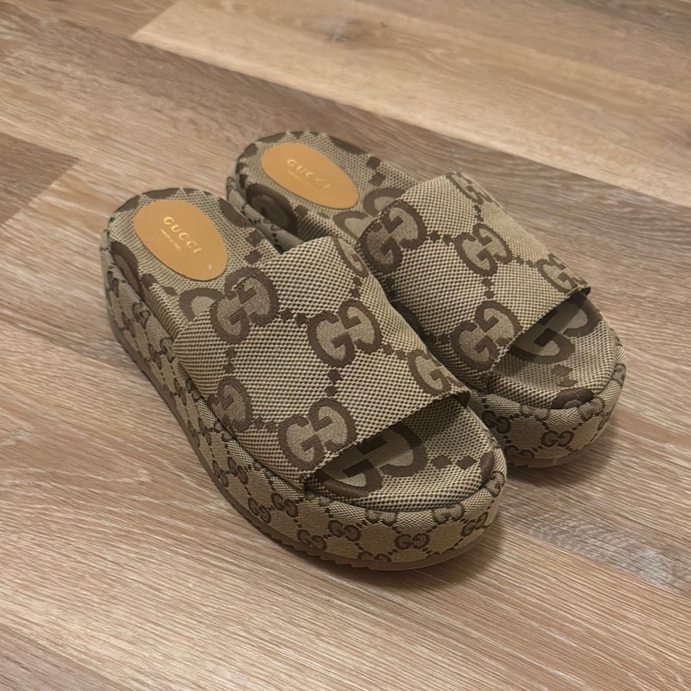 Gucci Women's Brown Slide Sandals